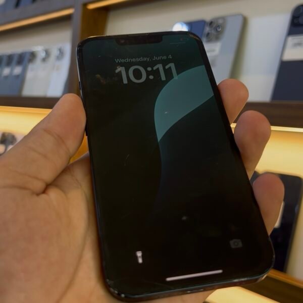 Apple iPhone 13 Affaire